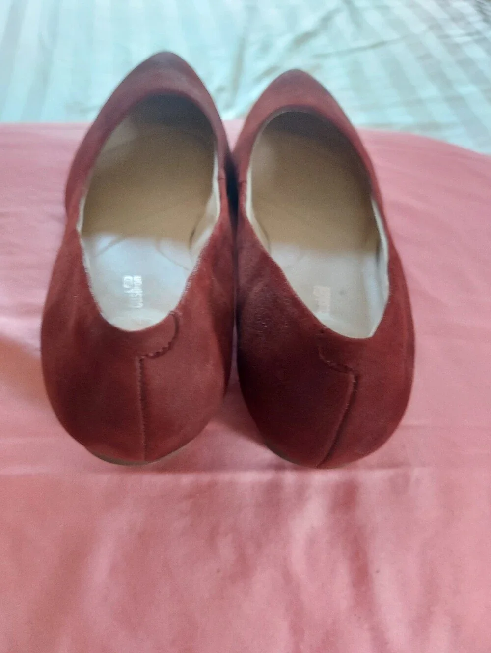 NWT Clarks Mena Bloom Pumps